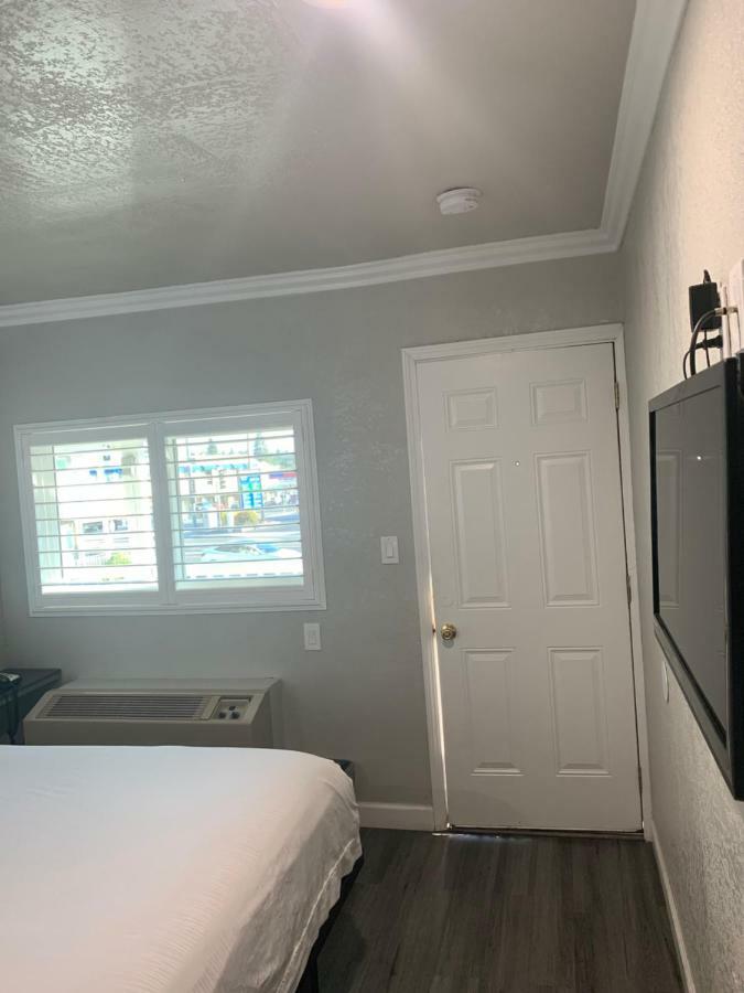 Motel Elmwood Auburn